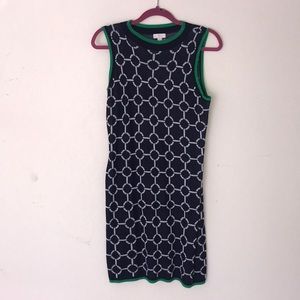 Chain pattern lightweight sweater dress
